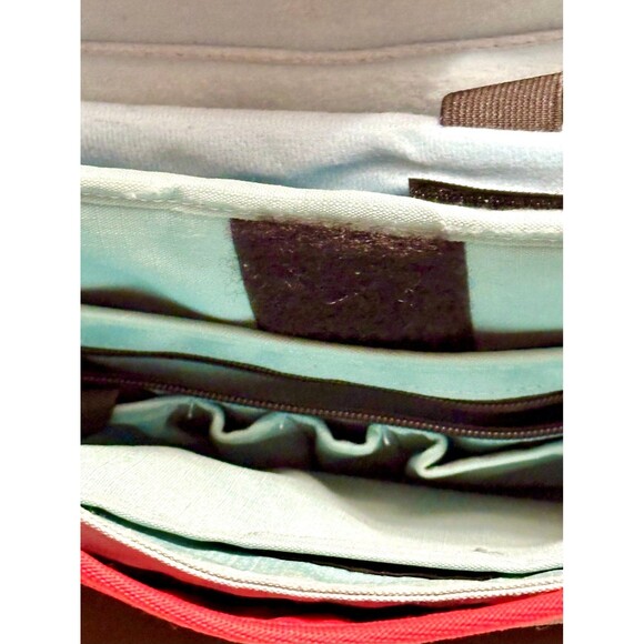 Crumpler Dreadful Considerable Embarrassment Laptop Messenger Bag Brown Red Blue - Picture 5 of 12